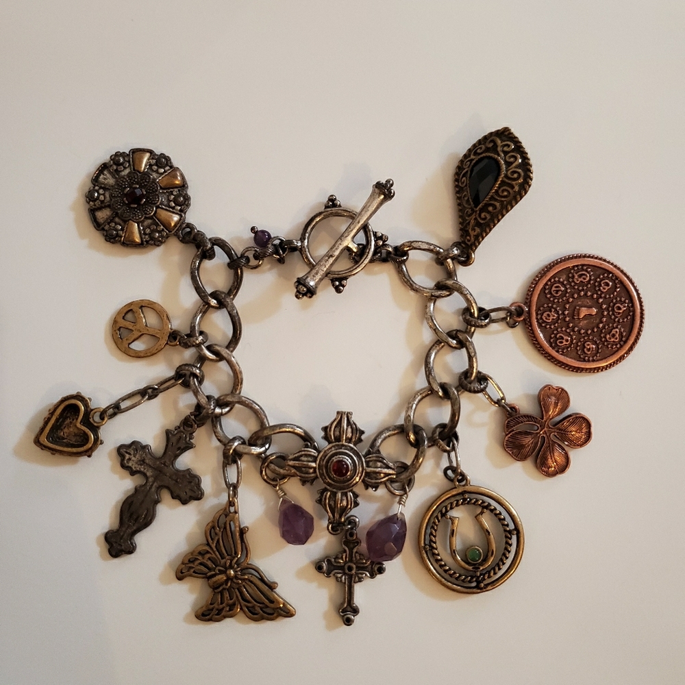 Charm bracelet